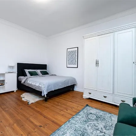 Design Studio, Inclusive, 10 Min To Old Town Appartement *