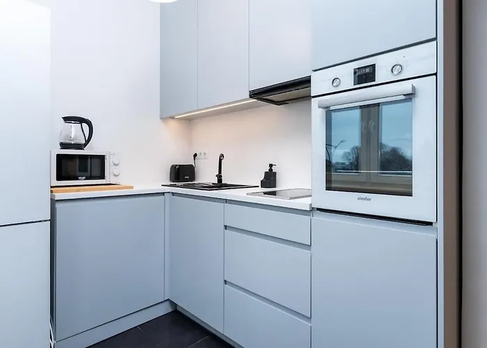 Design Studio, Inclusive, 10 Min To Old Town Appartement