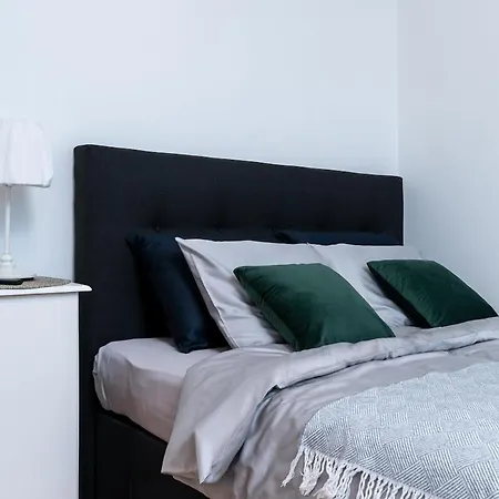 Design Studio, Inclusive, 10 Min To Old Town *