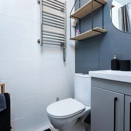 Design Studio, Inclusive, 10 Min To Old Town *